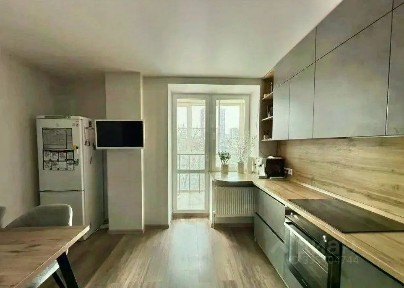 Продается 2-комн. квартира, 71 м²
