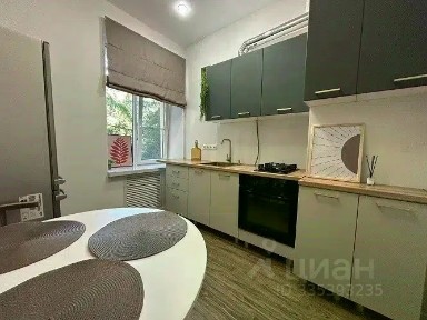 Продается 2-комн. квартира, 53 м²