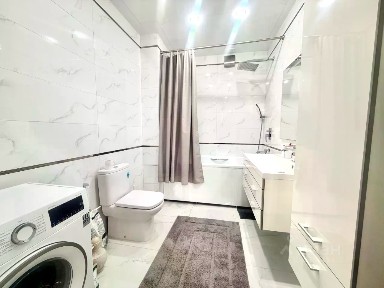 Продается 2-комн. квартира, 73 м²