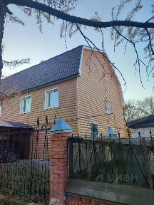 Продается 2-этажный дом, 210 м²