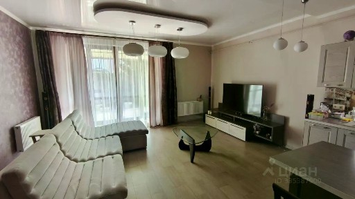 Сдается 3-комн. квартира, 224,8 м²