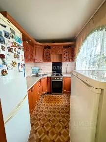 Продается 4-комн. квартира, 62,4 м²
