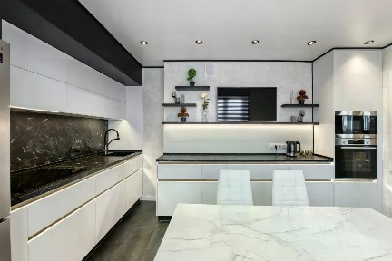 Продается 3-комн. квартира, 98,2 м²