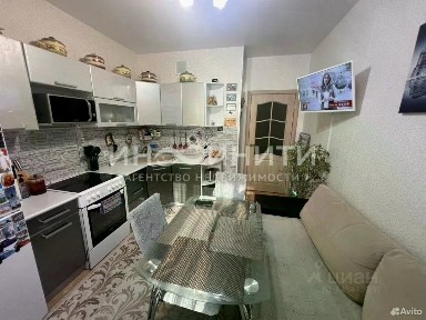 Продается 1-комн. квартира, 42 м²