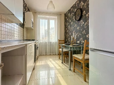 Продается 2-комн. квартира, 50,5 м²