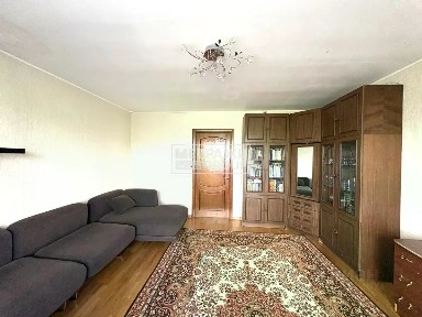 Продается 3-комн. квартира, 68,9 м²