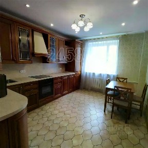 Сдается 3-комн. квартира, 135 м²