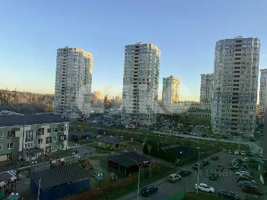 Продается 1-комн. квартира, 49,7 м²