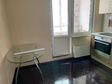 Продается 2-комн. квартира, 53 м²