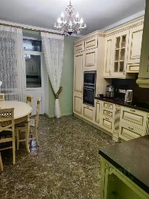 Сдается 3-комн. квартира, 111 м²
