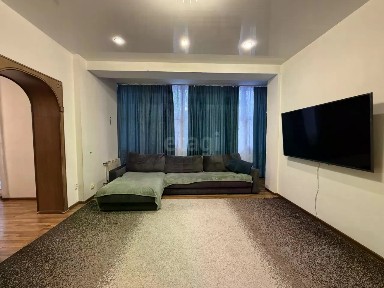 Продается 3-комн. квартира, 103 м²