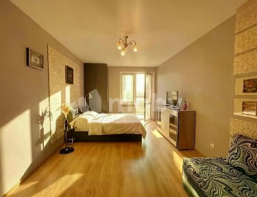 Продается 1-комн. квартира, 43 м²