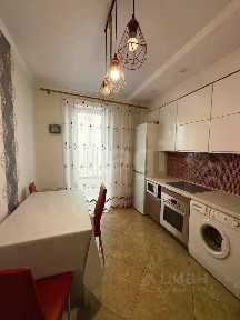 Продается 1-комн. квартира, 35 м²