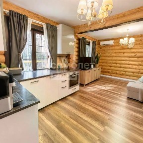 Продается 3-этажный коттедж, 200 м²