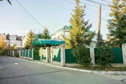 Продается 2-этажный коттедж, 182,6 м²