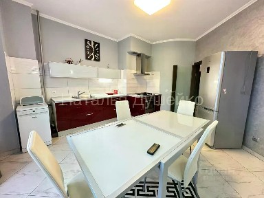 Сдается 3-комн. квартира, 110 м²