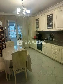Продается 3-комн. квартира, 110 м²