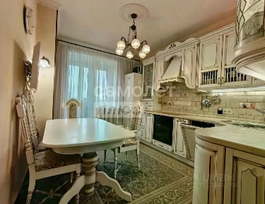 Продается 2-комн. квартира, 66 м²
