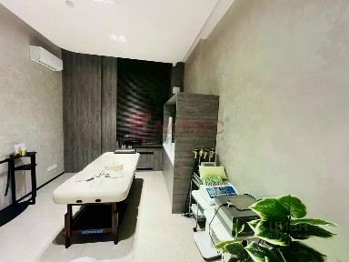 Продается готовый бизнес ⋅ салон красоты, 136 м²