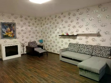 Сдается 2-комн. квартира, 79 м²