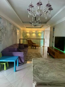 Продается 3-этажный таунхаус, 224 м²