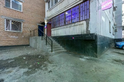 Продается торговая площадь, 137 м²