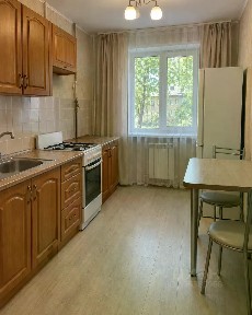 Продается 2-комн. квартира, 59,8 м²