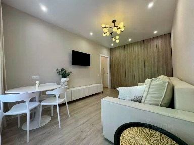 Продается 2-комн. квартира, 65 м²