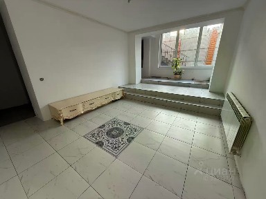 Сдается 4-этажный коттедж, 450 м²