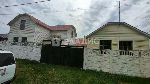 Продается 2-этажный дом, 101 м²