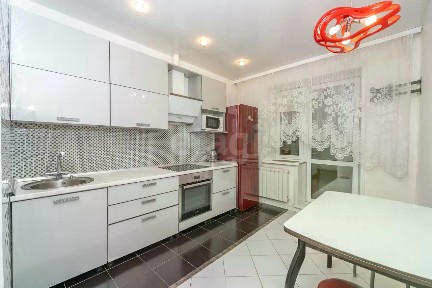 Сдается 2-комн. квартира, 66 м²