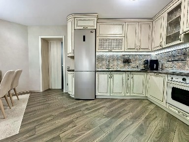 Продается 4-комн. квартира, 101,7 м²