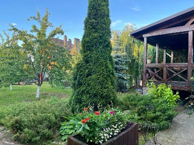 Продается 3-этажный дом, 263 м²