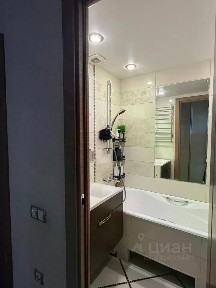Продается 2-комн. квартира, 56,6 м²