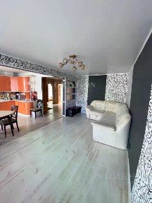 Продается 4-комн. квартира, 84,4 м²