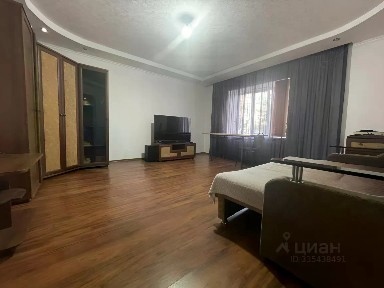 Продается 2-комн. квартира, 65,6 м²