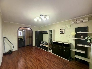 Продается 3-комн. квартира, 65 м²