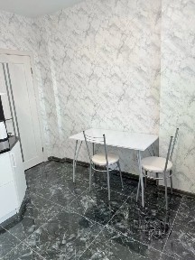 Продается 2-комн. квартира, 60 м²