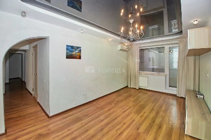 Продается 5-комн. квартира, 96,5 м²
