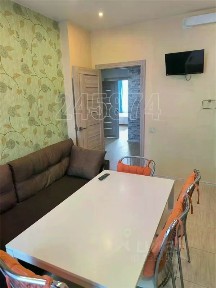 Сдается 2-комн. квартира, 61 м²