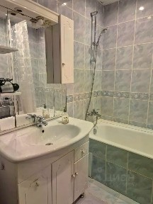 Сдается 3-комн. квартира, 76 м²