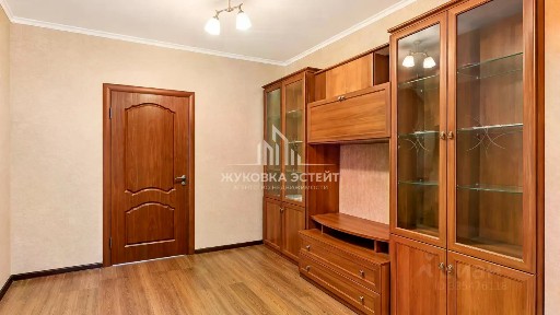 Продается 1-комн. квартира, 46,9 м²