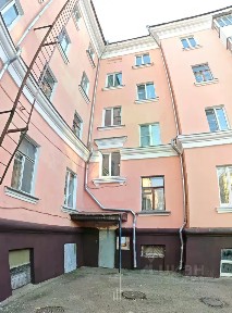 Продается 2-комн. квартира, 79 м²