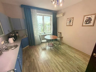 Продается 3-комн. квартира, 125,4 м²