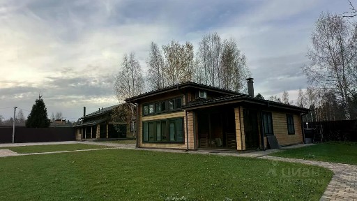 Продается 2-этажный дом, 138 м²
