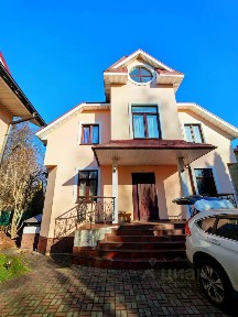 Продается 2-этажный коттедж, 321,8 м²