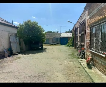 Продается 1/4 часть 1-этажного дома, 103 м²