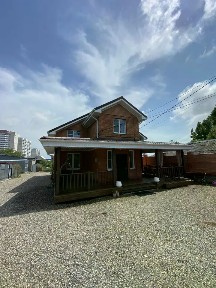 Продается 2-этажный дом, 220 м²