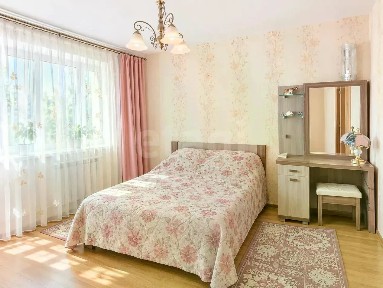 Продается 2-комн. квартира, 57 м²