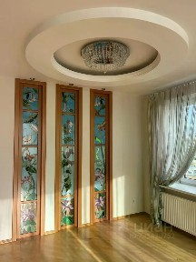 Продается 4-комн. квартира, 140 м²